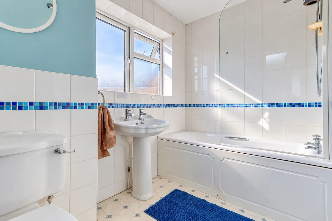 South View, High Wycombe, HP13, photo 12