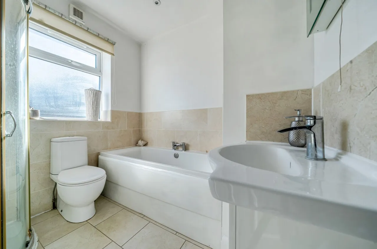 Central Drive, Bersted, PO21, photo 17