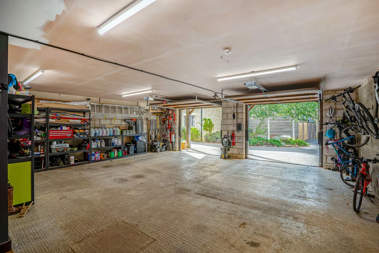 Matthews Walk, Cirencester, GL7, photo 10