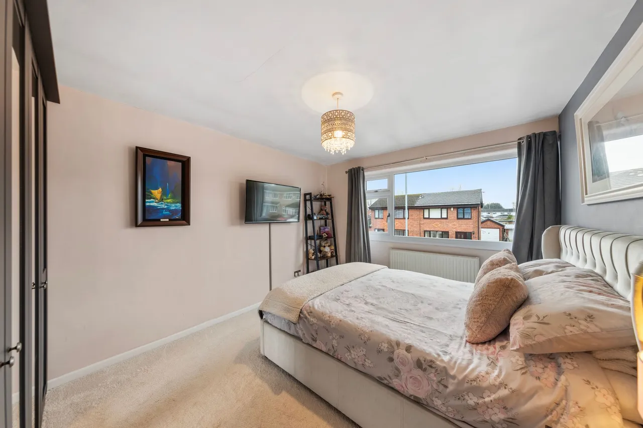 Berkshire Drive, Woolston, Warrington, Warrington, WA1 4HB, photo 16