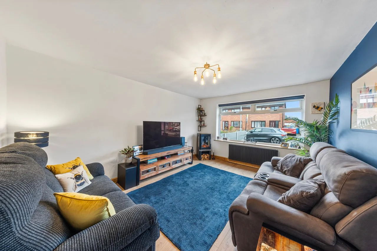 Berkshire Drive, Woolston, Warrington, Warrington, WA1 4HB, photo 6