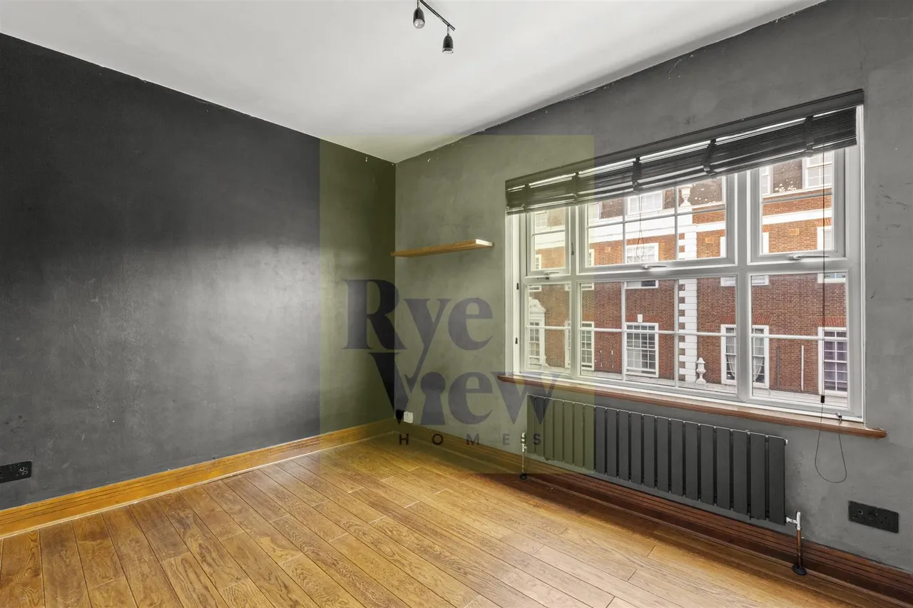 High Wycombe, Buckinghamshire, HP13 6LJ, photo 5
