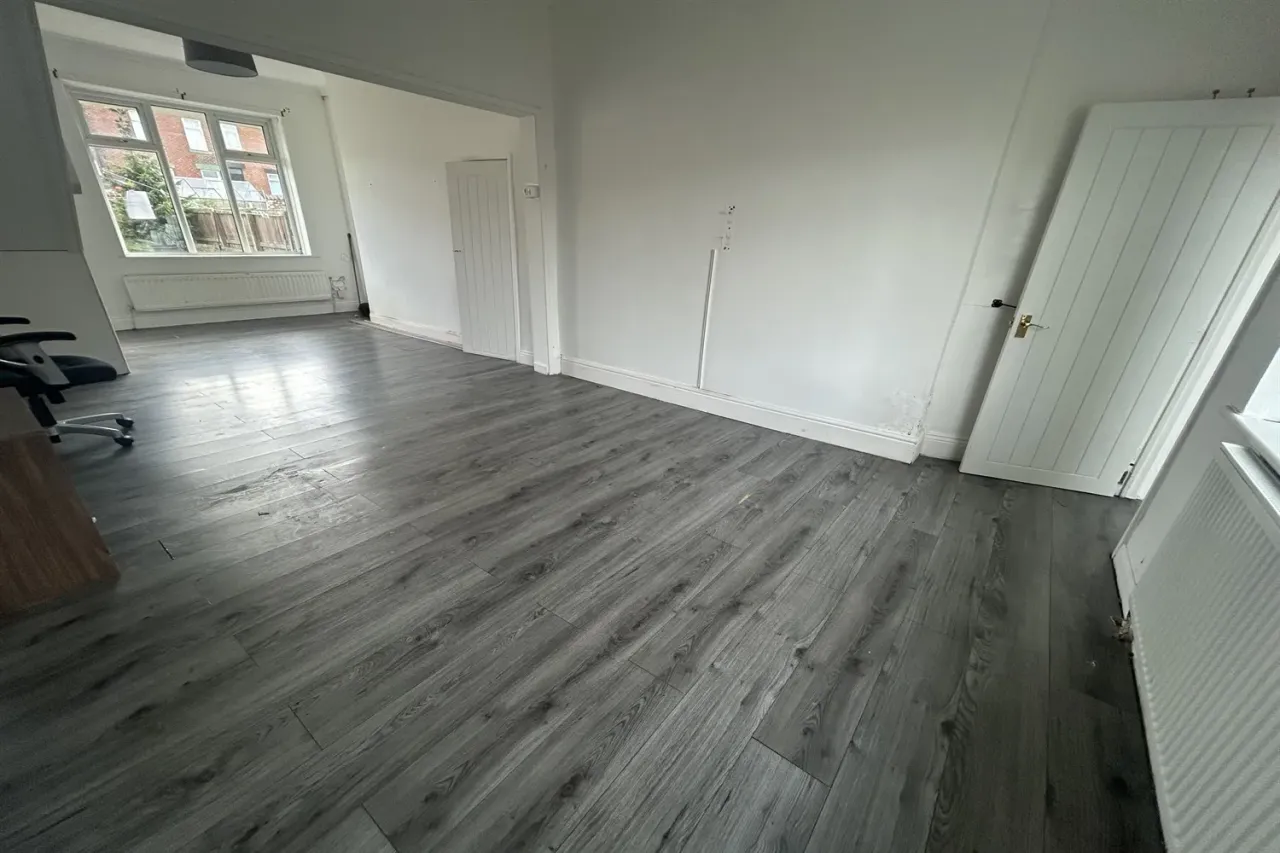Tunstall Terrace, Sunderland, SR3, photo 6