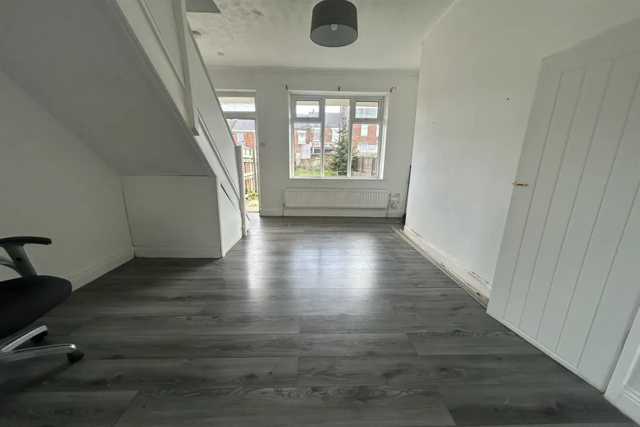 Tunstall Terrace, Sunderland, SR3, photo 2