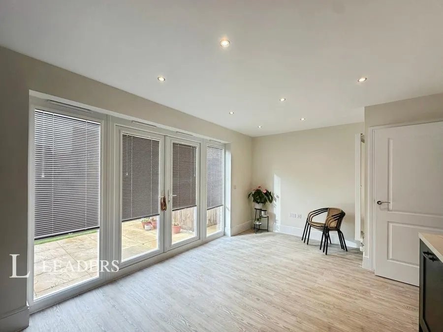 Bradshaw Close, Alconbury Weald, PE28, photo 4