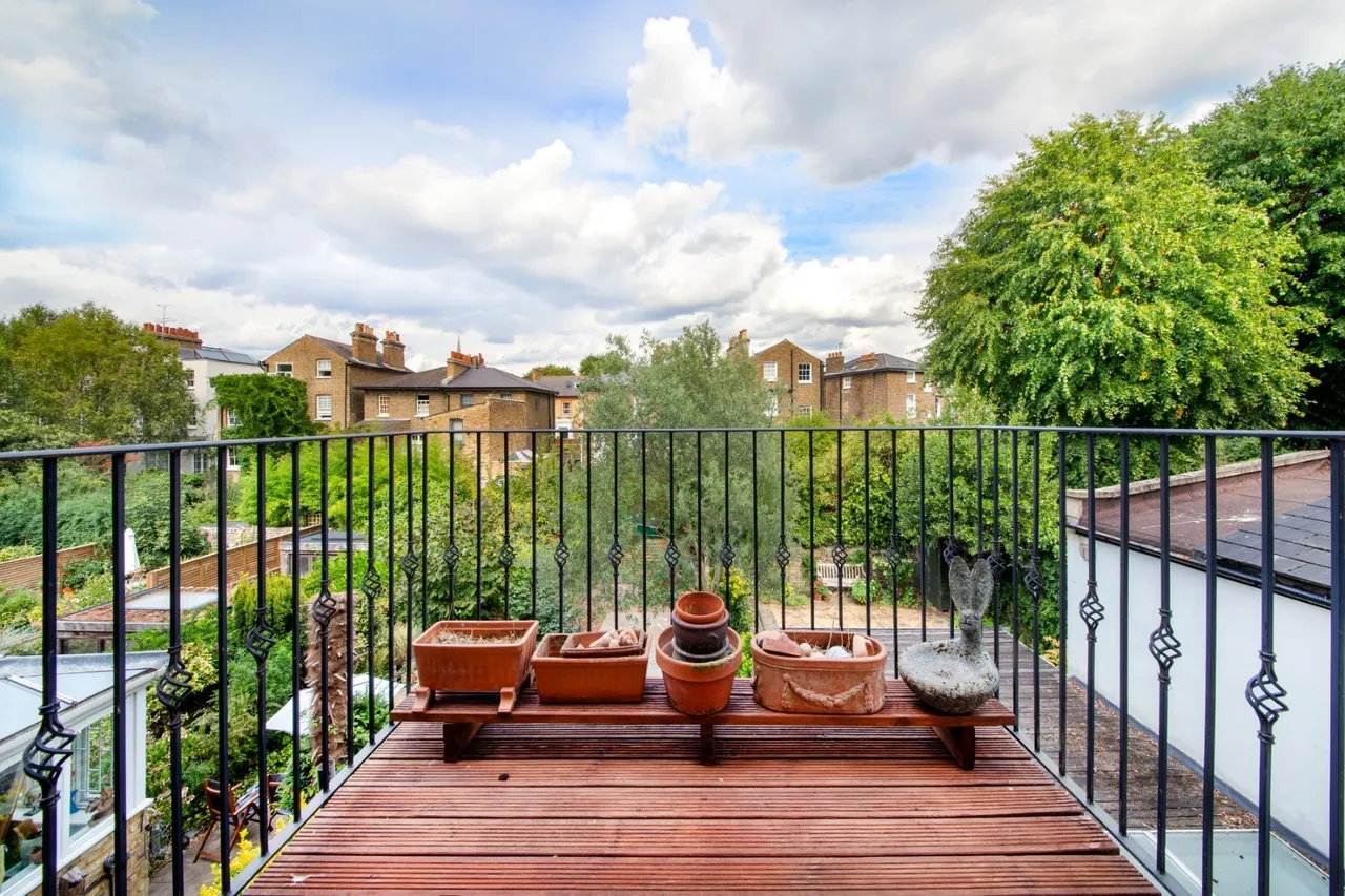 St. Martin's Road, London, SW9, photo 6