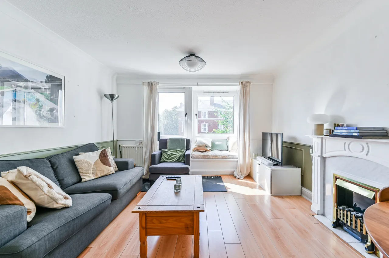 10 Woodstock House, Highbury Grange, London, photo 7