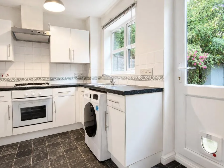 Davy Close, Wokingham, RG40, photo 3