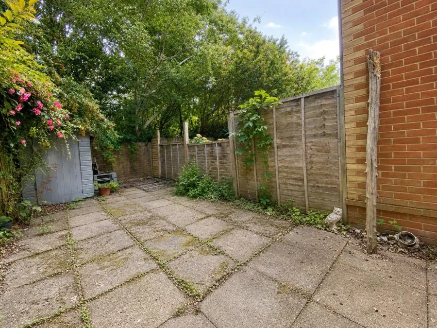 Davy Close, Wokingham, RG40, photo 7