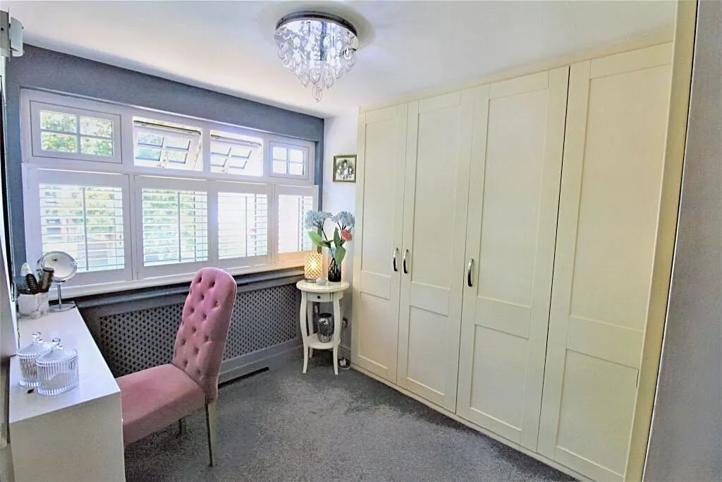 Chestnut Avenue, Grays, Essex, RM16 2UH, photo 14