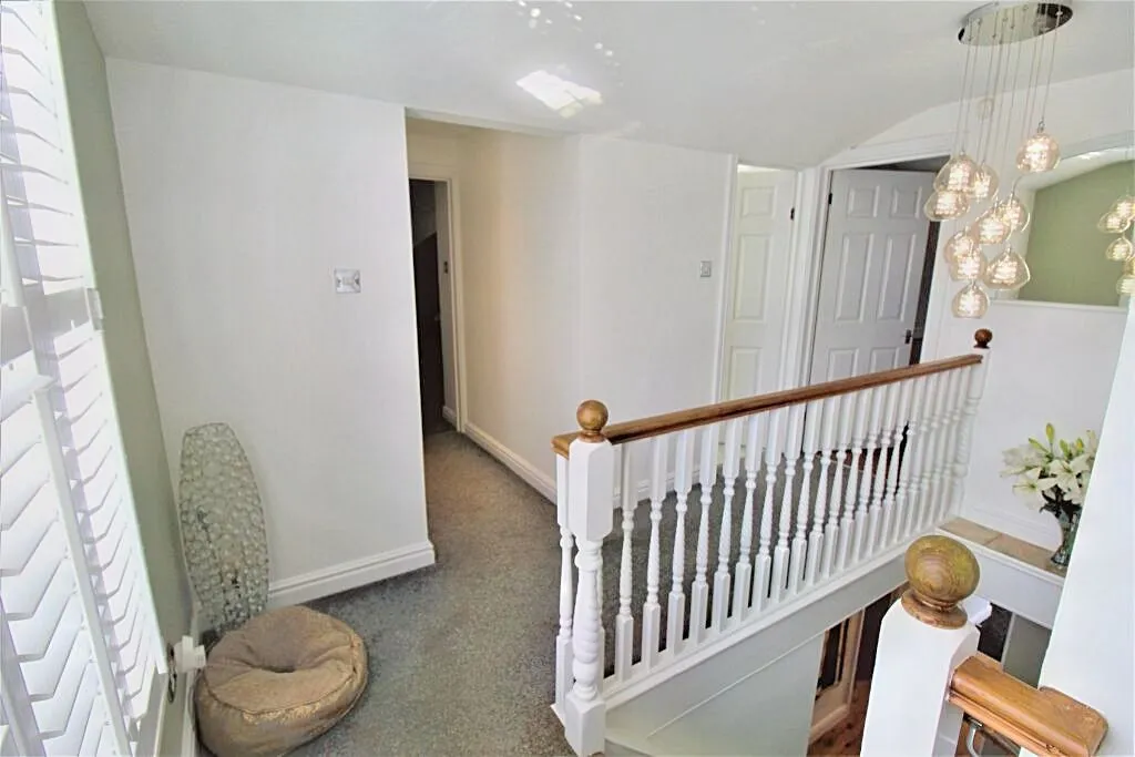Chestnut Avenue, Grays, Essex, RM16 2UH, photo 11