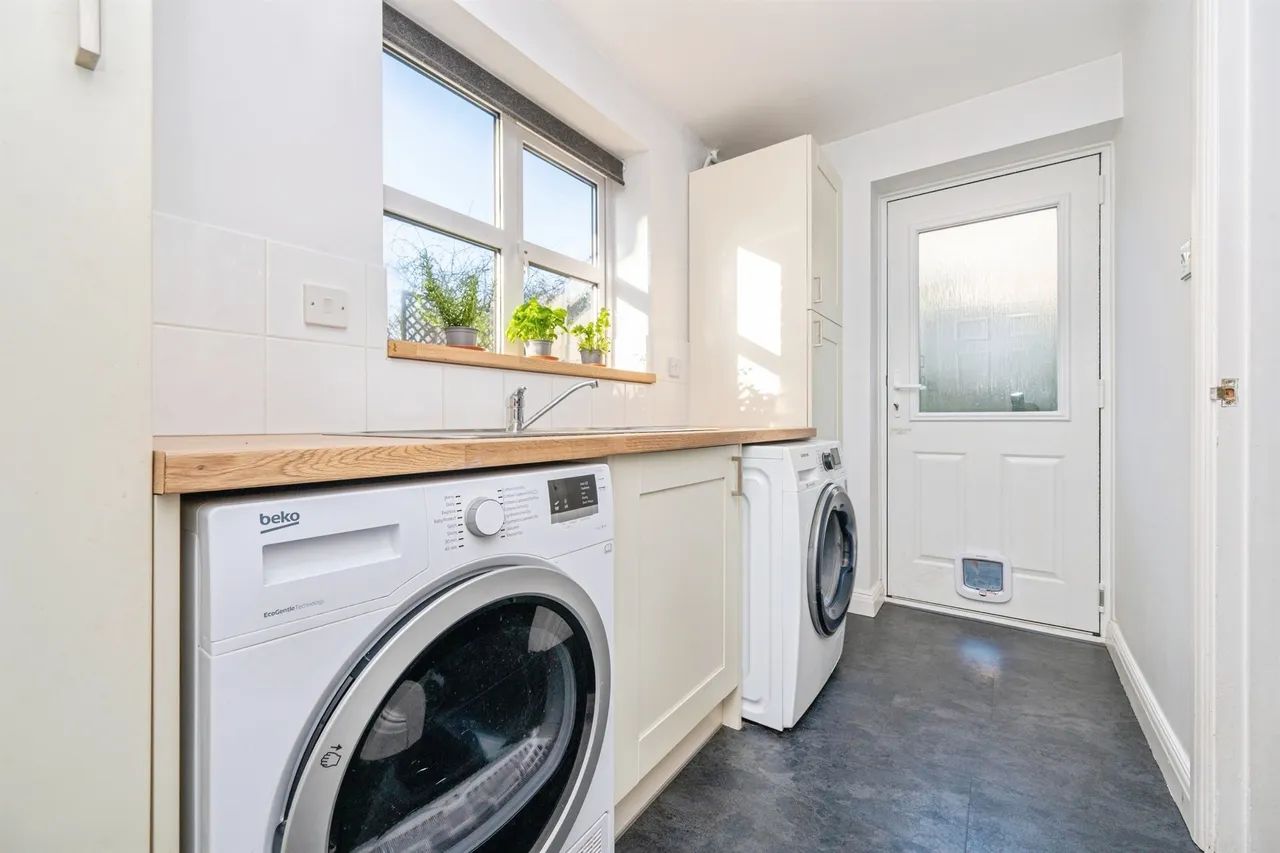 Premier Avenue, Ashbourne, DE6, photo 12