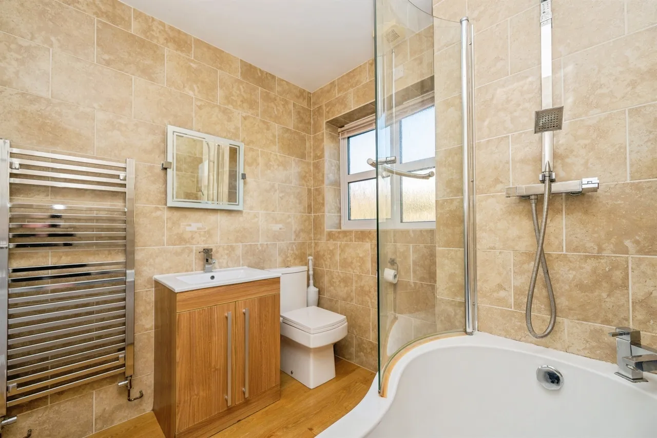 Premier Avenue, Ashbourne, DE6, photo 22