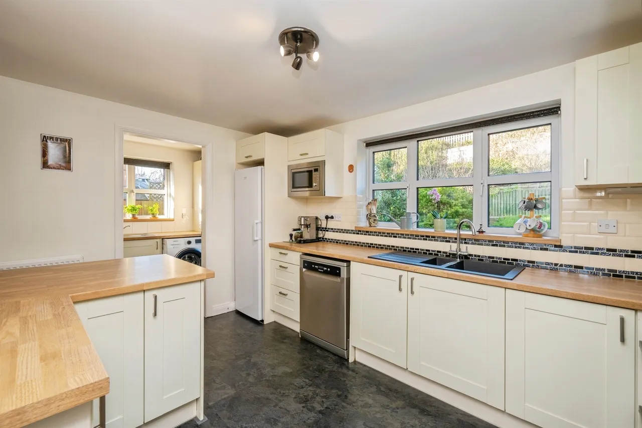 Premier Avenue, Ashbourne, DE6, photo 11