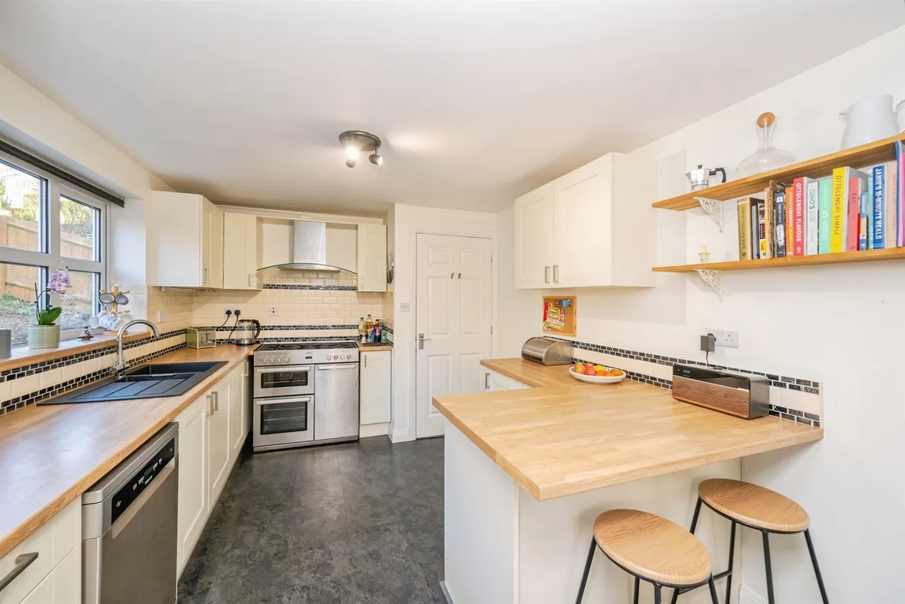 Premier Avenue, Ashbourne, DE6, photo 10