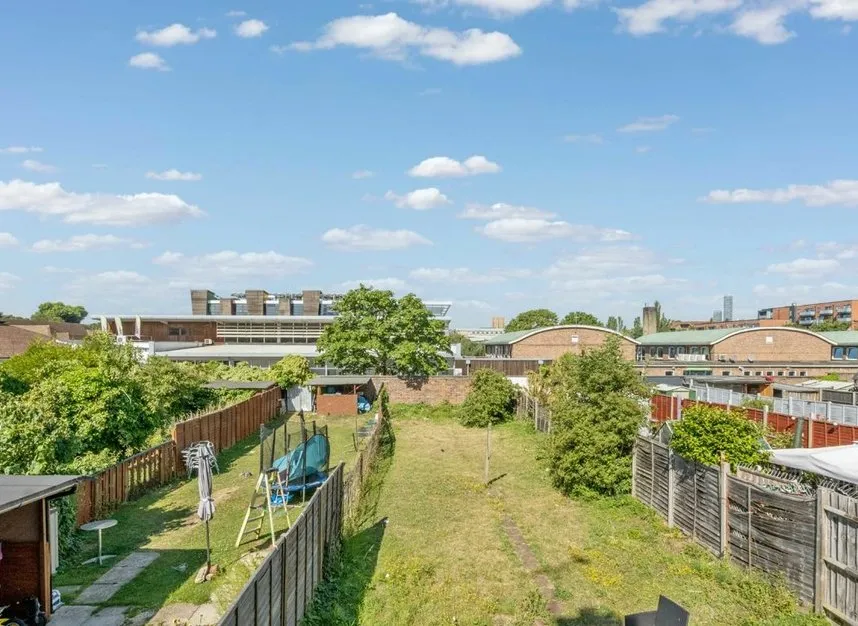 Bloemfontein Road, Shepherds Bush, W12, photo 11