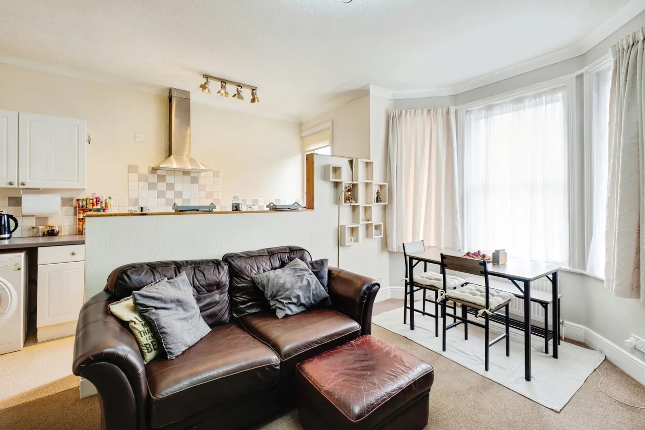 St. Clements Road, Bournemouth, BH1, photo 3