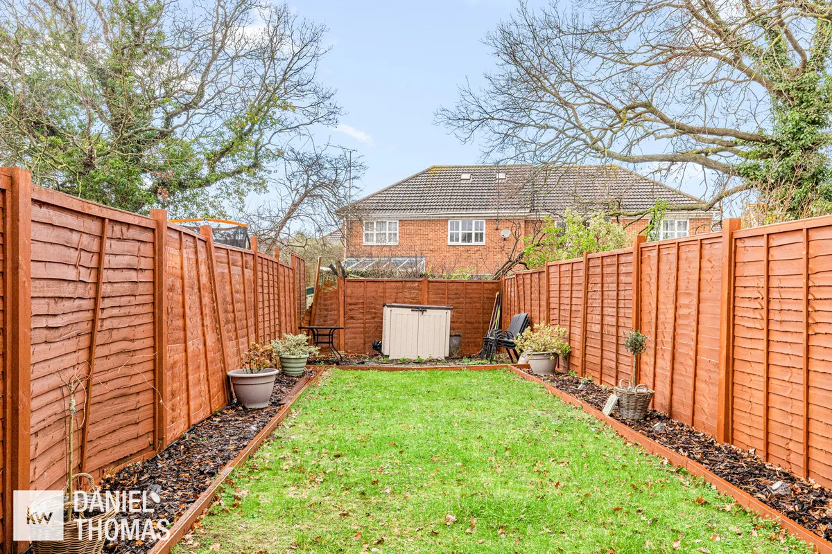Lamplighters Close, Waltham Abbey, EN9, photo 14