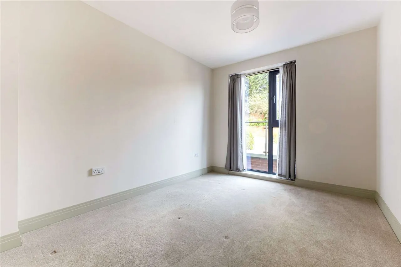 Denzil Road, Guildford, Surrey, GU2 7AT, photo 7