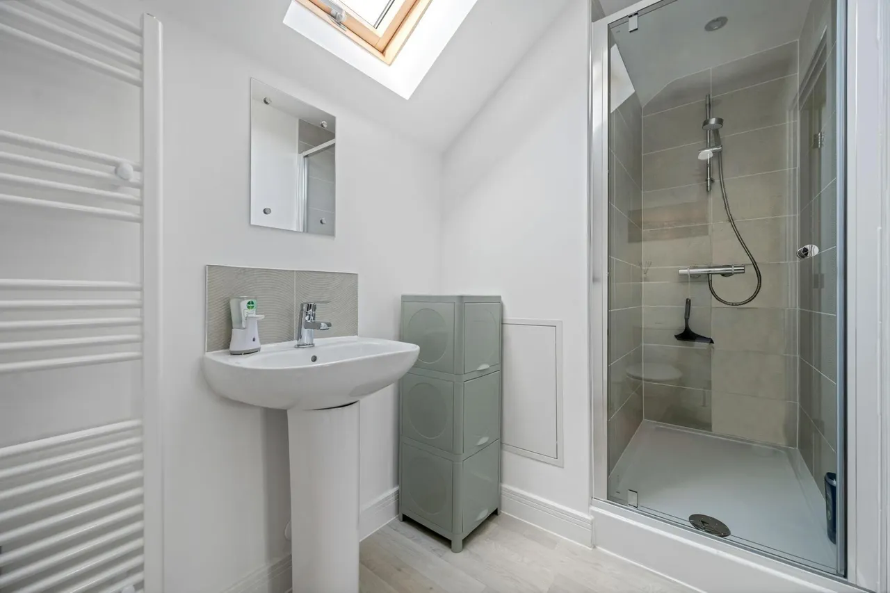 Beeby Drive, Waltham On The Wolds, LE14, photo 11