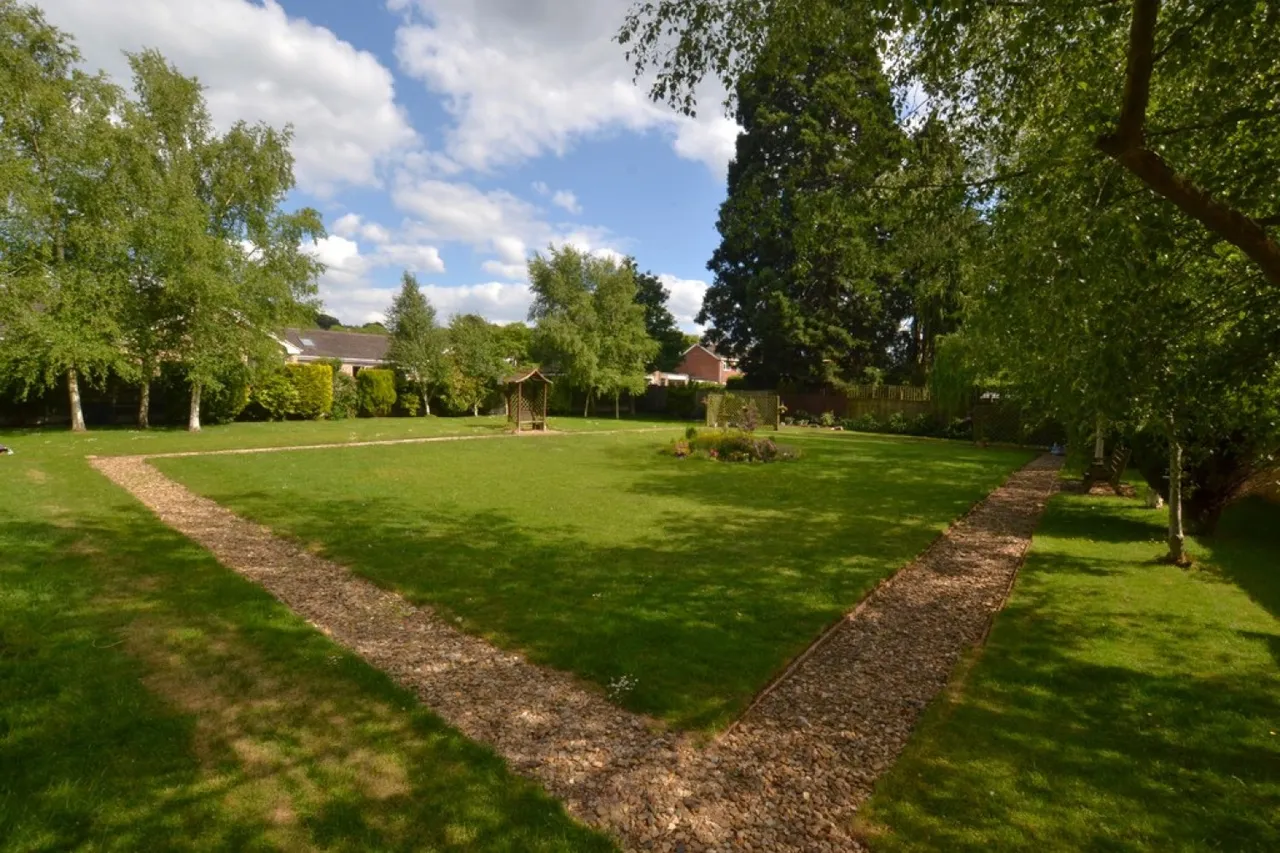 Beacon Lane , Grantham, photo 5