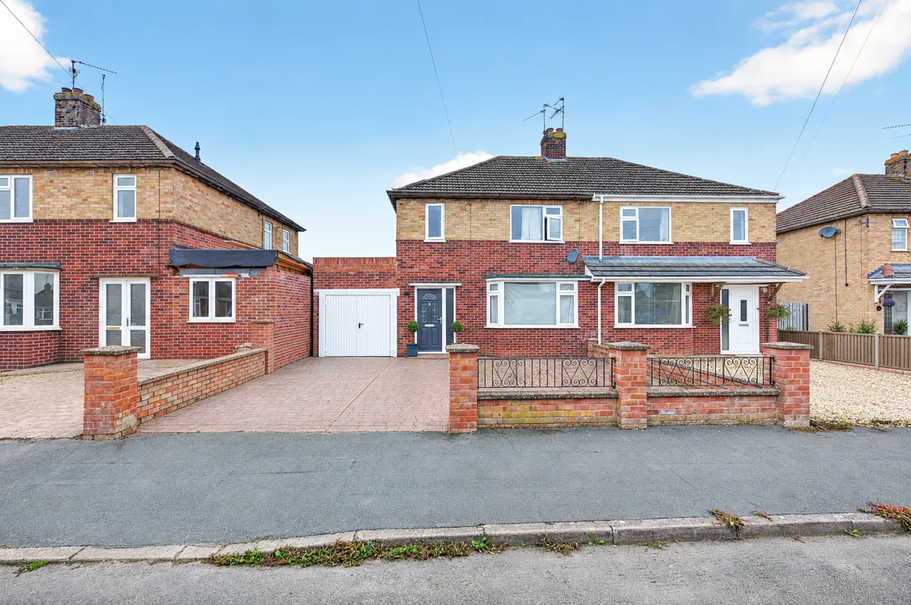 Green Street, March, PE15, photo 2
