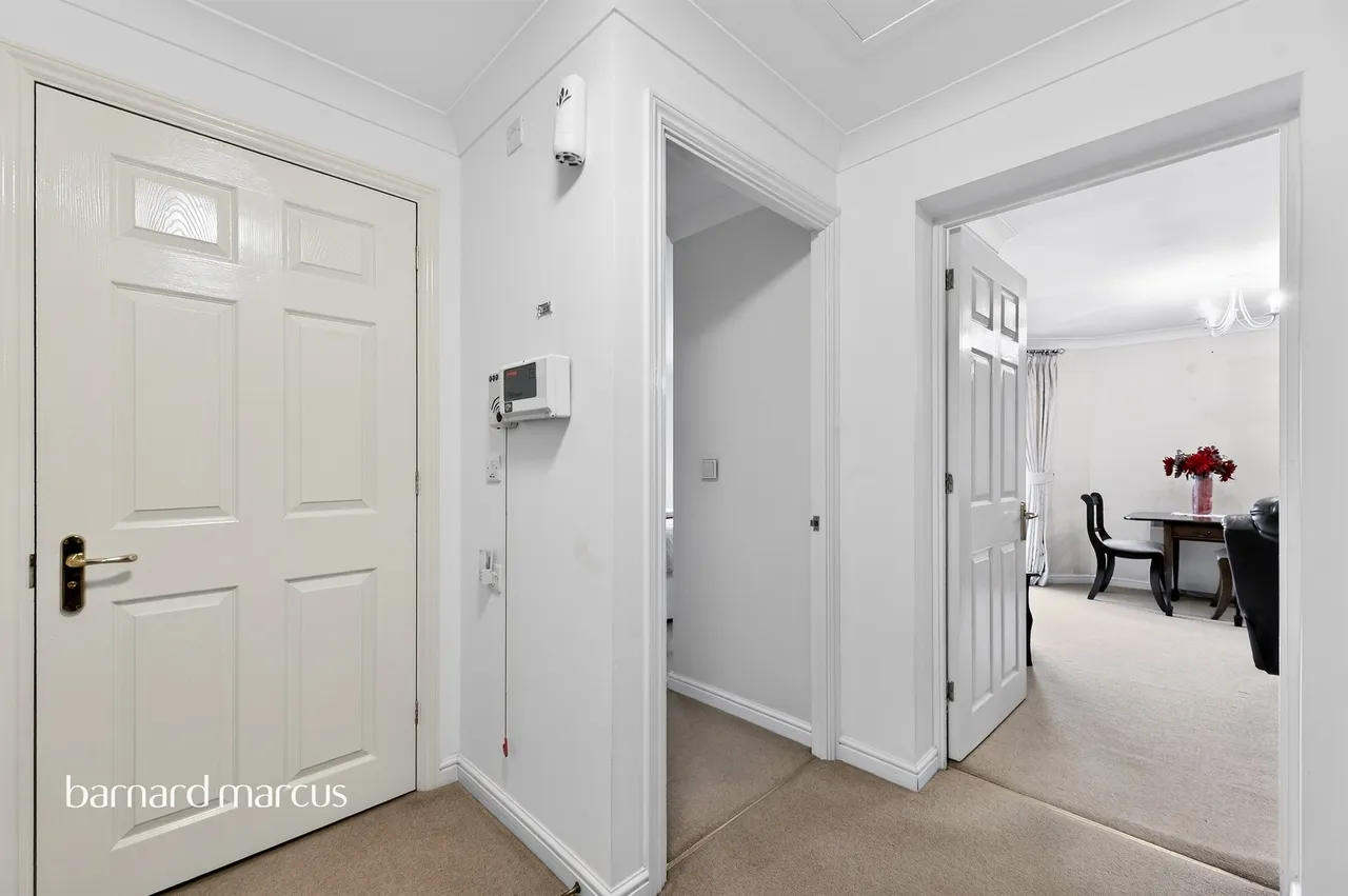 Kingston Road, Epsom, KT19, photo 5