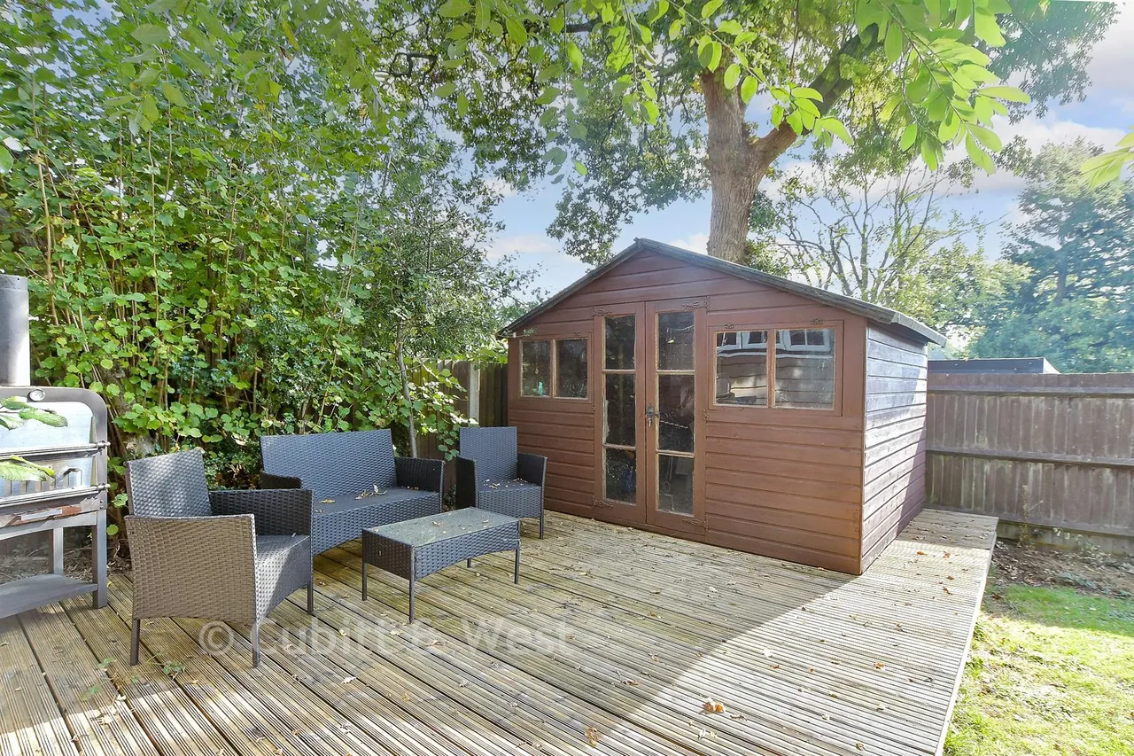 Eridge Gardens, Crowborough, TN6, photo 11