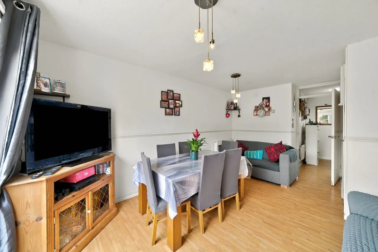Kilross Road, Bedfont, TW14, photo 4
