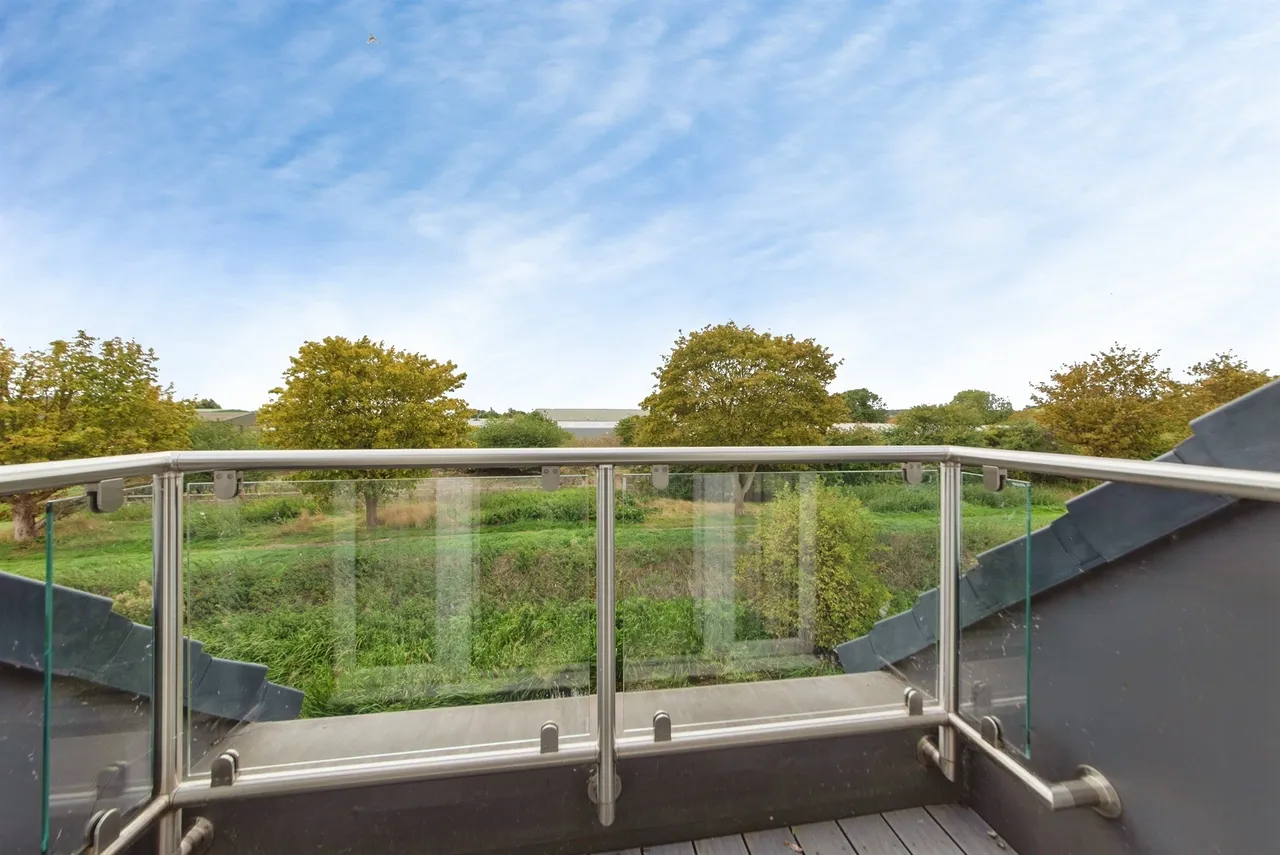 Eastgate Bourne, PE10, photo 18