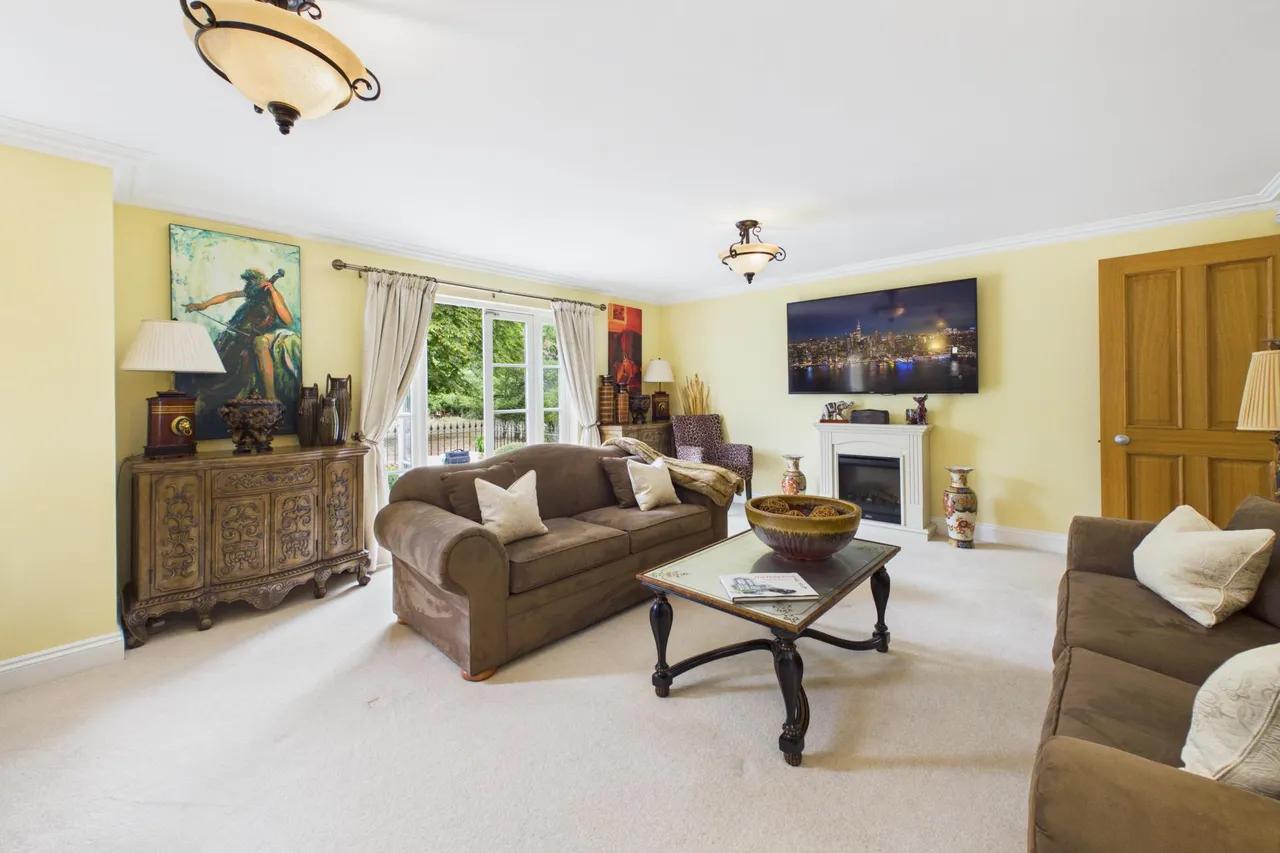 Ashfield Grange, Great Ashfield, photo 18