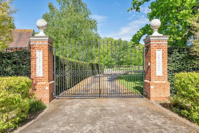 Ashfield Grange, Great Ashfield, photo 31
