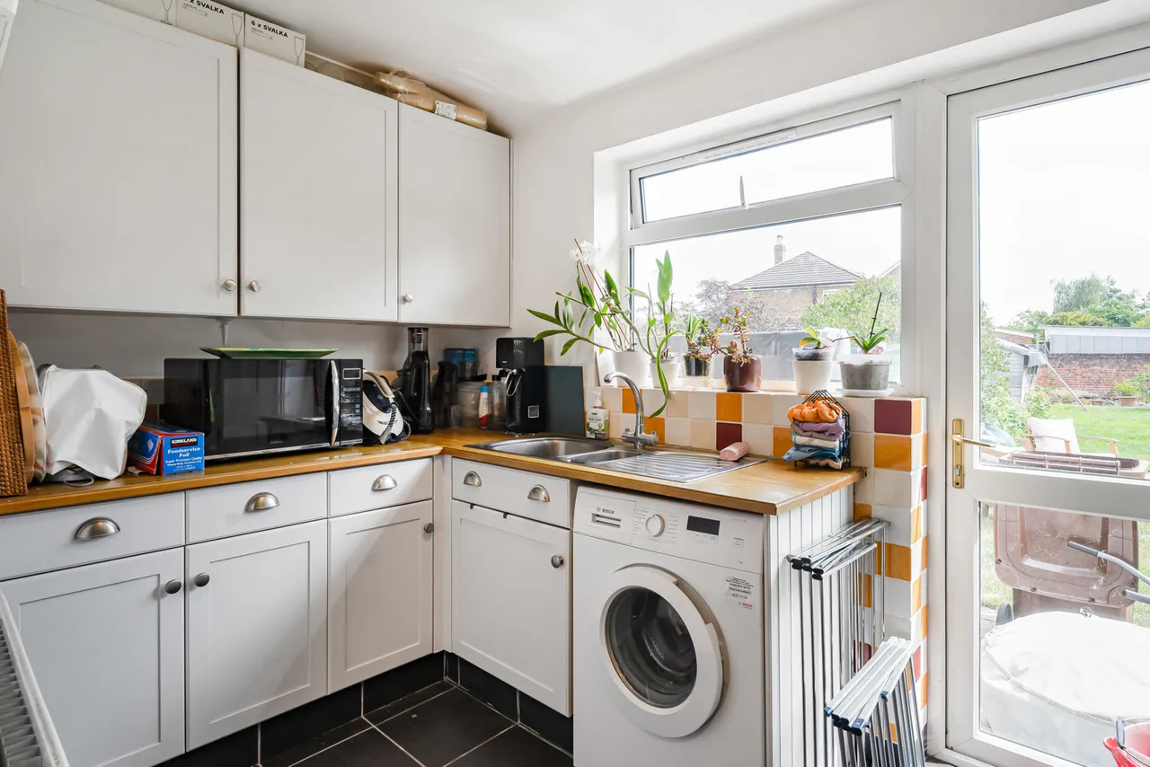Runnemede Road, Egham, TW20, photo 15