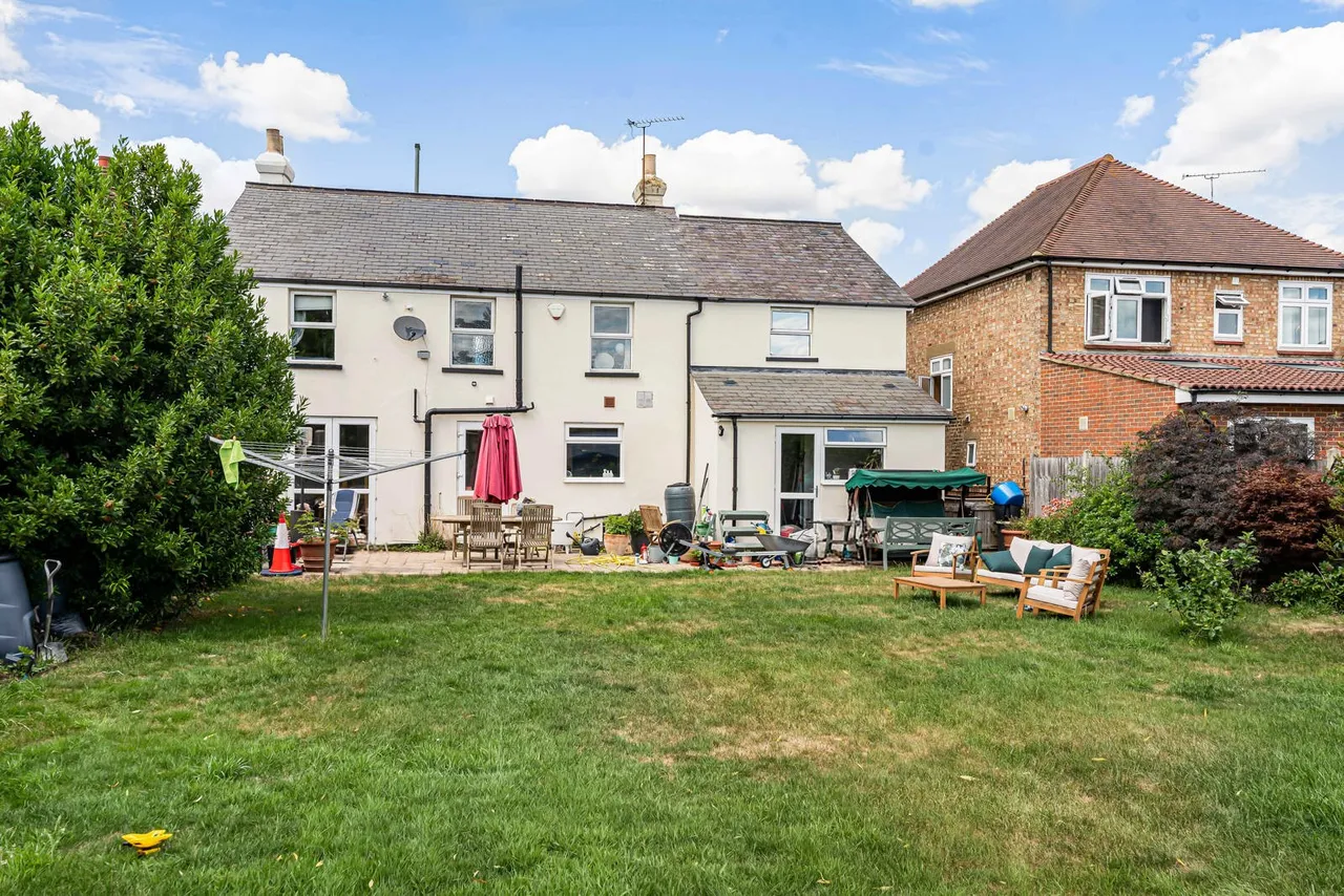 Runnemede Road, Egham, TW20, photo 38