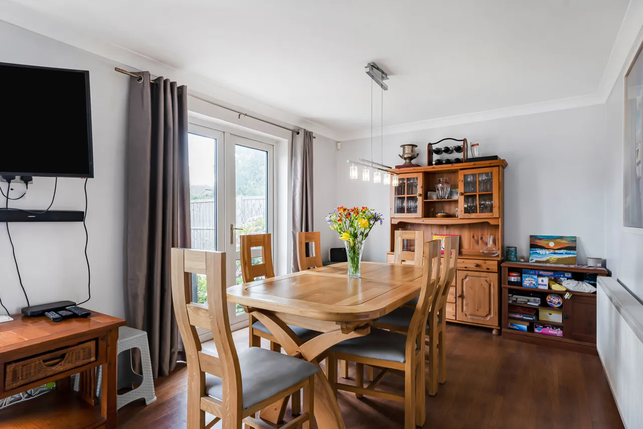 Runnemede Road, Egham, TW20, photo 11