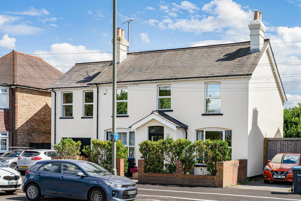Runnemede Road, Egham, TW20, photo 40