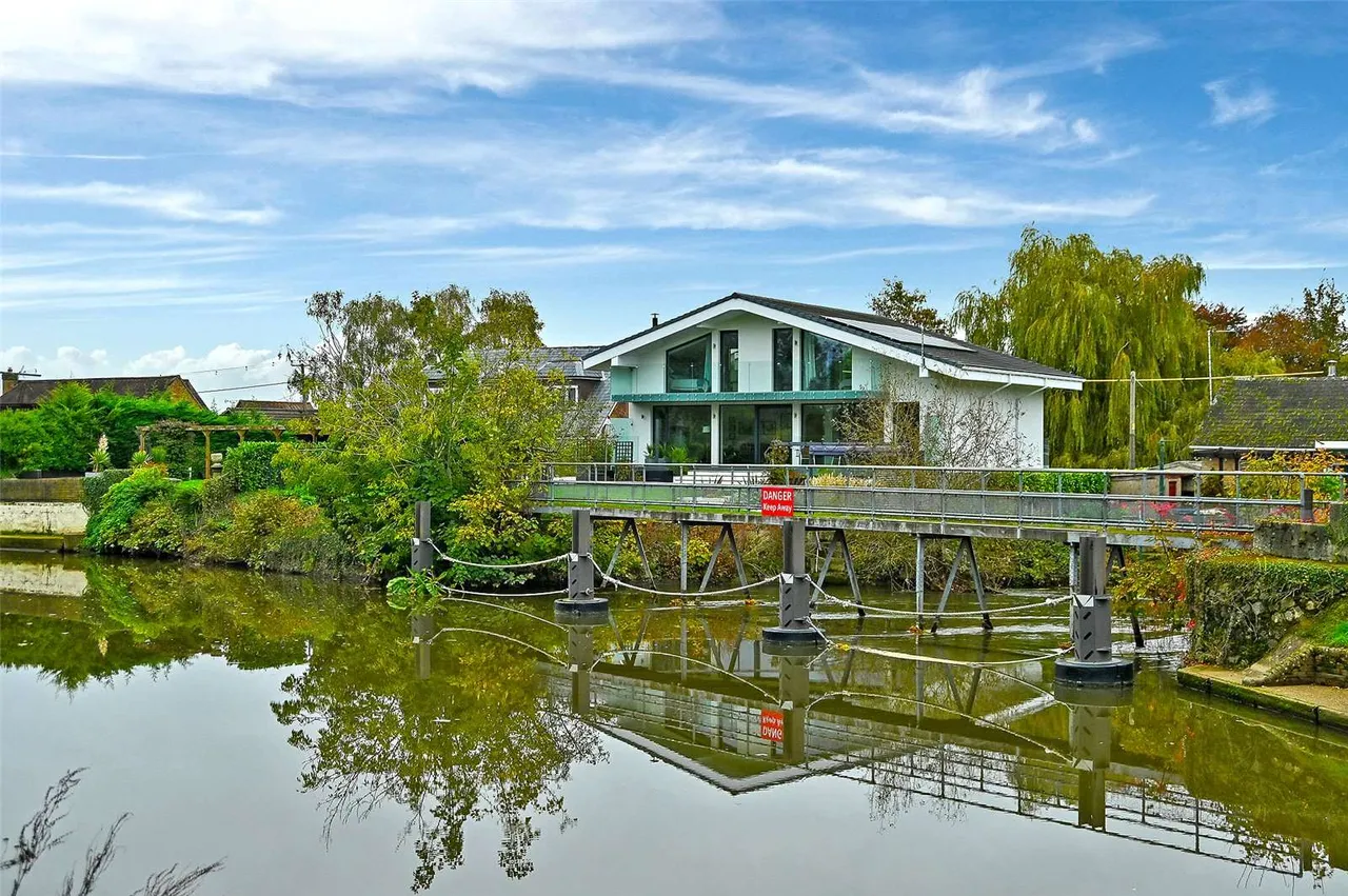 Ham Island, Old Windsor, SL4, photo 13