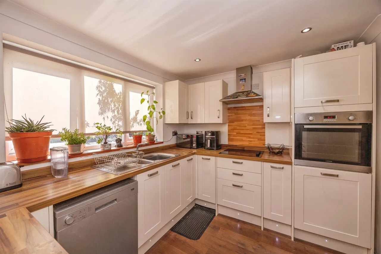 Lovage Way, Waterlooville, PO8, photo 4