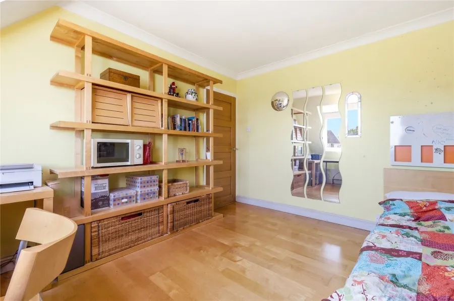 with 4 bedrooms in Saffron Walden, CB11, photo 22