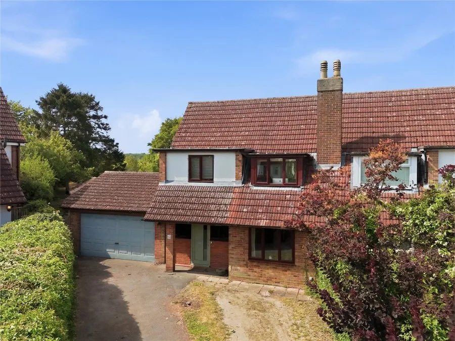 with 4 bedrooms in Saffron Walden, CB11, photo 25