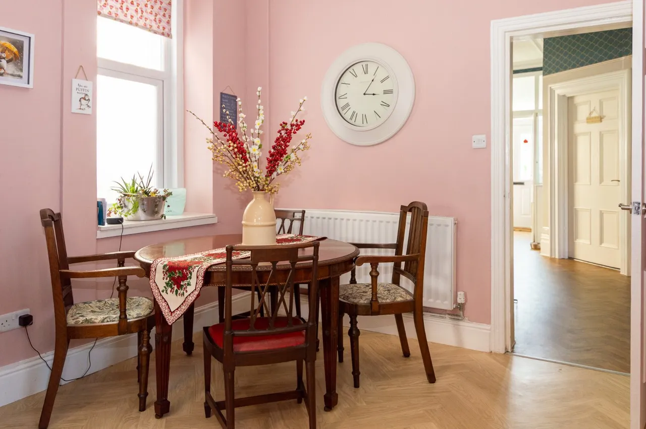 Mostyn Avenue, Llandudno, LL30, photo 9