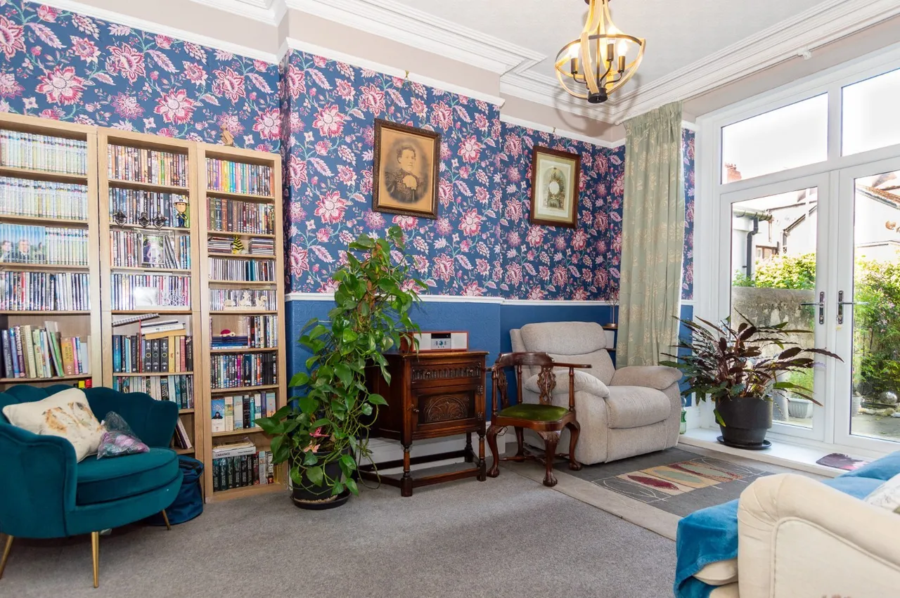 Mostyn Avenue, Llandudno, LL30, photo 5