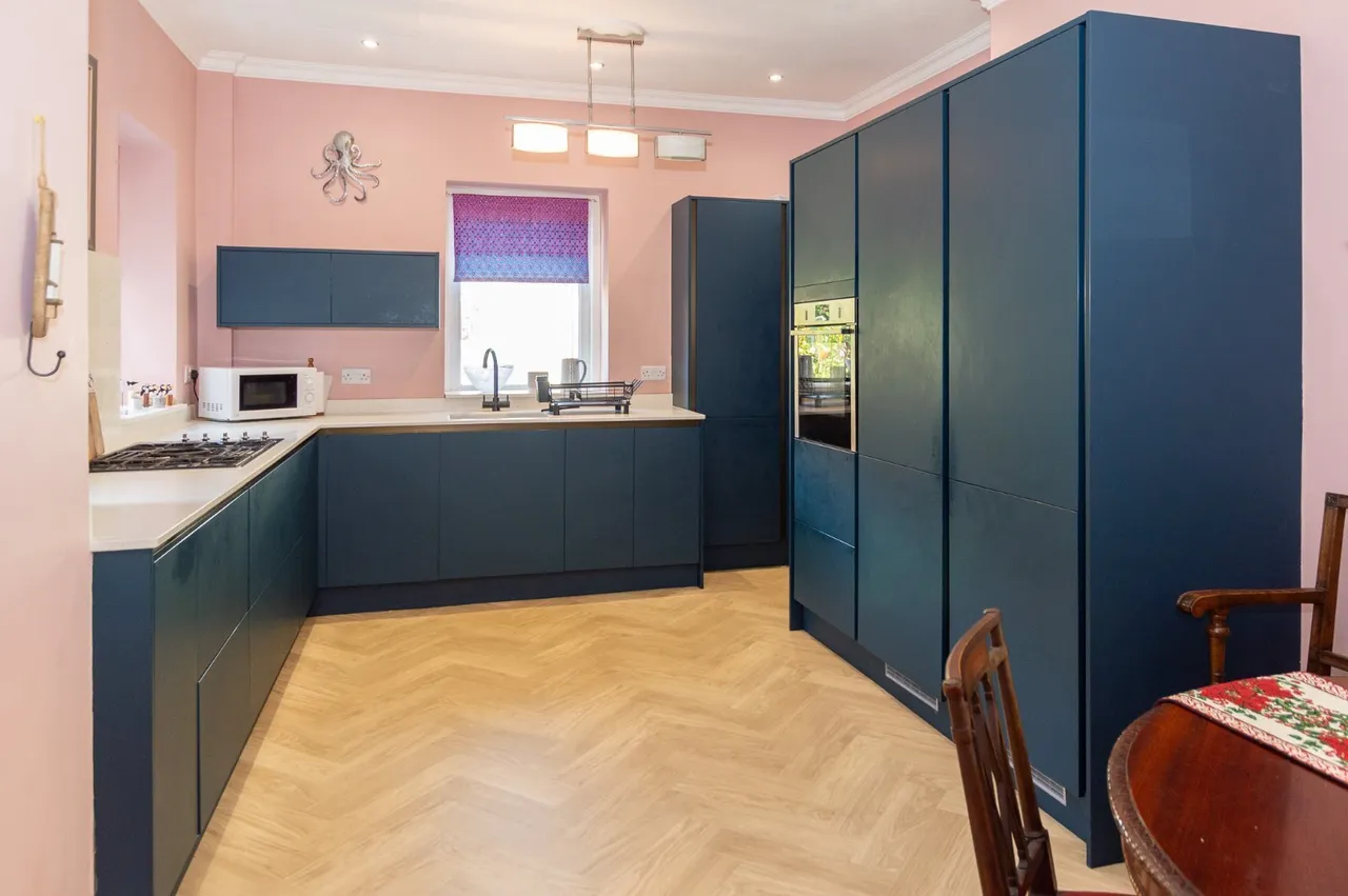 Mostyn Avenue, Llandudno, LL30, photo 7