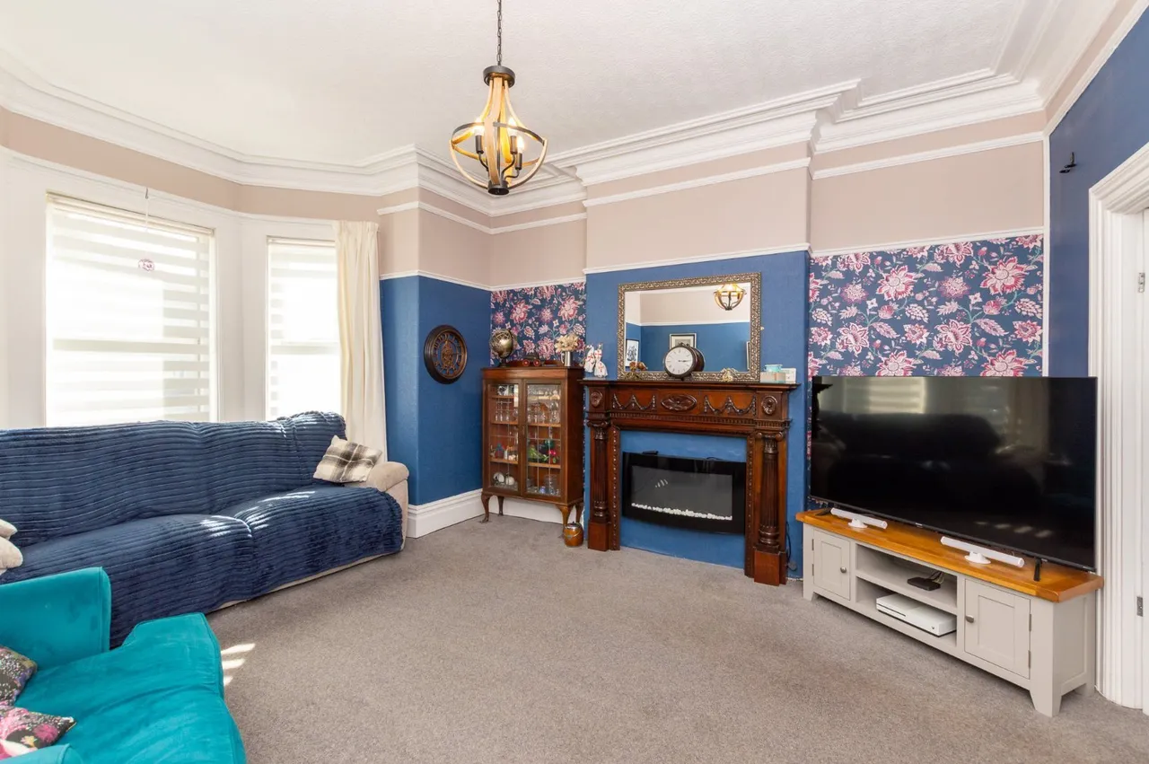 Mostyn Avenue, Llandudno, LL30, photo 3