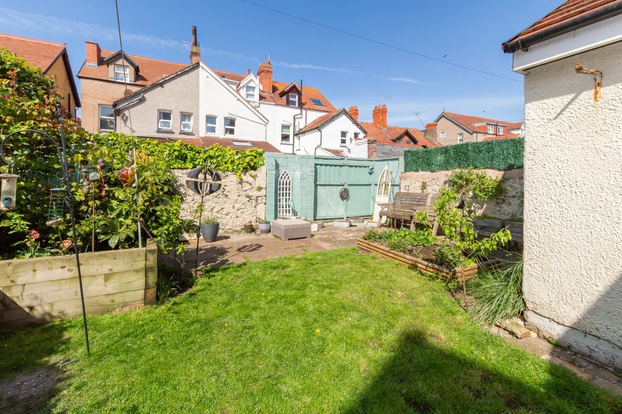 Mostyn Avenue, Llandudno, LL30, photo 21