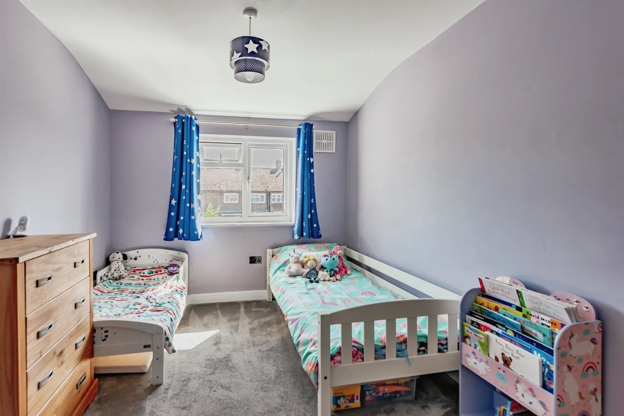 Malmstone Avenue, Merstham, Redhill, photo 12