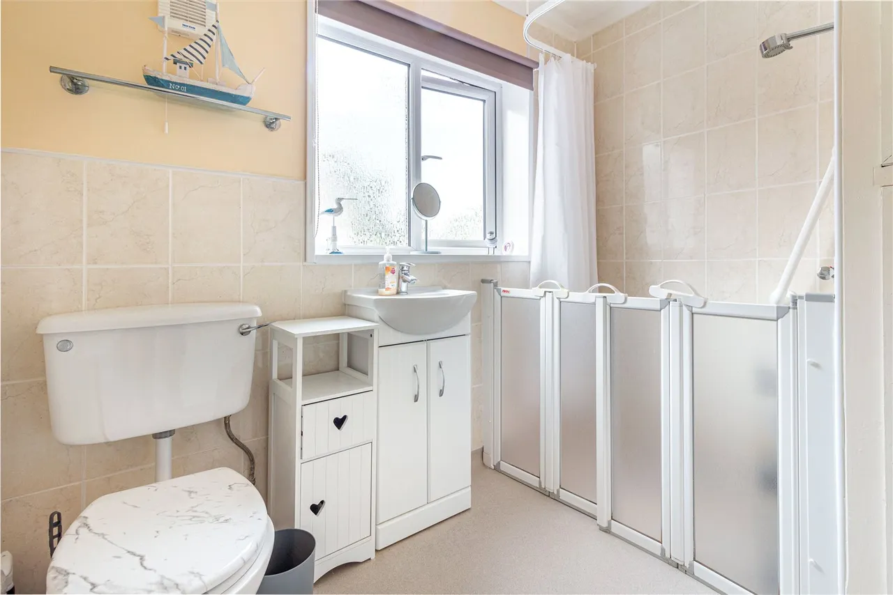 Vicarage Crescent, Redditch, Worcestershire, B97 4RG, photo 17