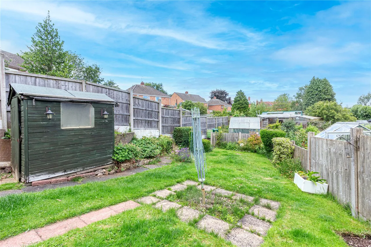 Vicarage Crescent, Redditch, Worcestershire, B97 4RG, photo 4