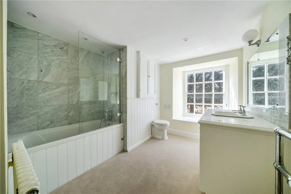 Hamstead Marshall, Newbury, RG20, photo 13