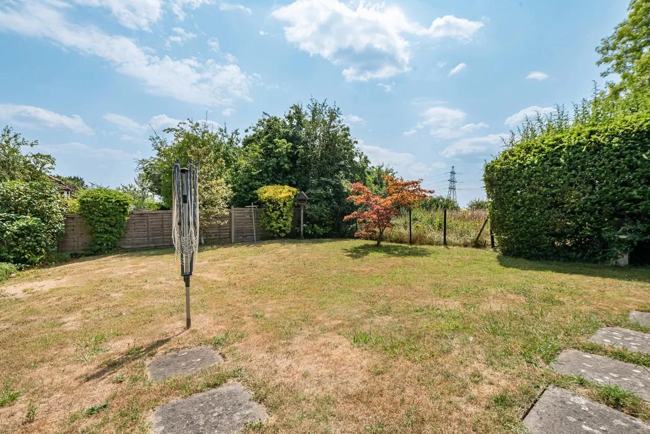 Upper Hale Road, Farnham, GU9, photo 9